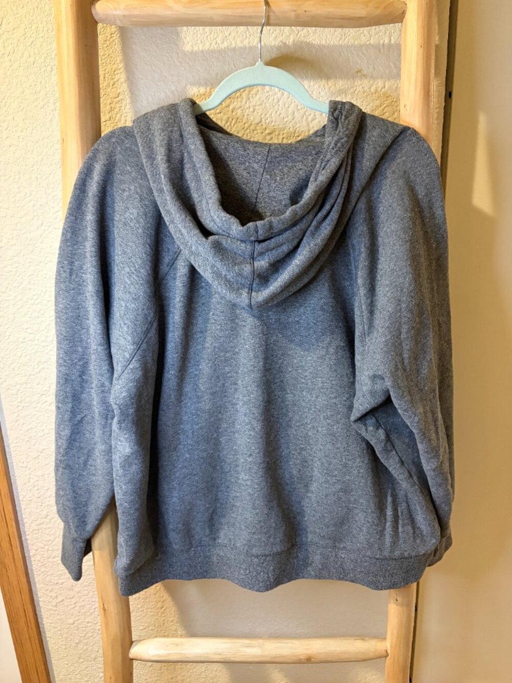 Calvin Klein Performance Gray Hoodie Women's Medium - Picture 4 of 5